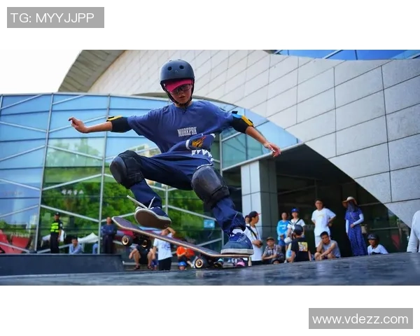 极限运动战术解析:上海极限运动队中路突破的创新与实践探索